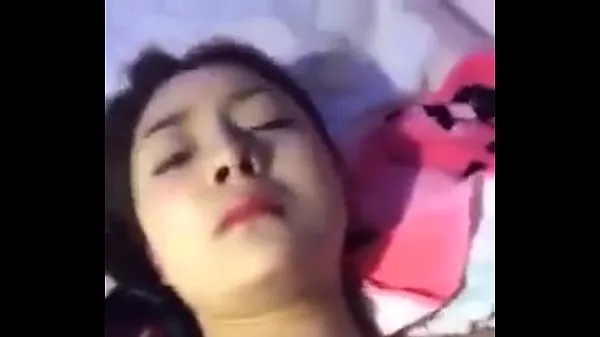 Hot Gai xinh nung lái xe Phim