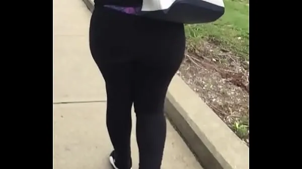 人気のvouyer thick big bubble butt booty classmate candid ass jiggling while walkingドライブ映画