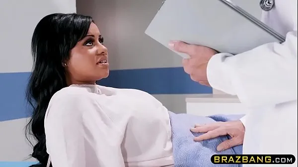 Forró Doctor cures huge tits latina patient who could not orgasm autós filmek