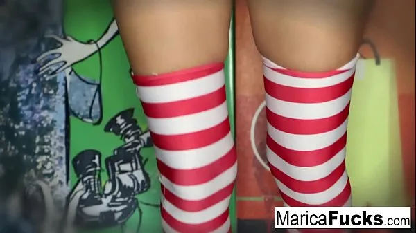 ہاٹ Marica strips off her costume and plays with herself ڈرائیو موویز