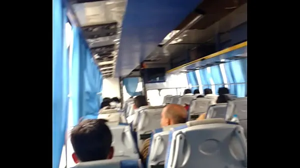 Películas chico indio cachondo se atreve a hacer la masturbación en el autobús por primera vez se atreve populares