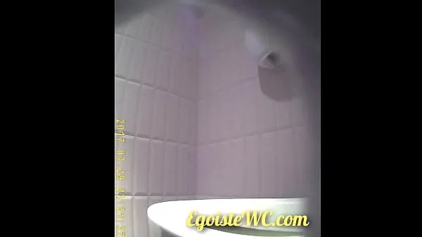 Hot Girls pee in the toilet and show their beautiful pussies drive Movies