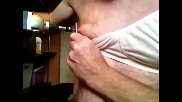 Filmes Screws being power driven into nipples populares