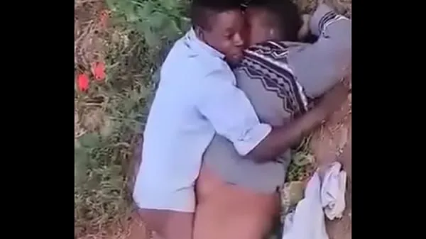 Gorące filmy z Old couple fucking outdoor in South Africadysku