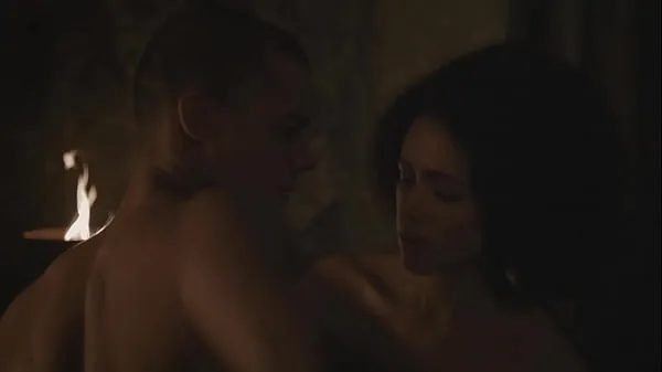 Filmes Assista a cada cena de sexo de Game of Thrones populares