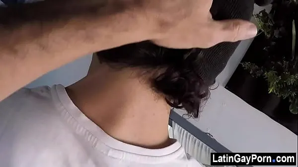 Películas Gays latinos se graban teniendo sexo anal a pelo populares