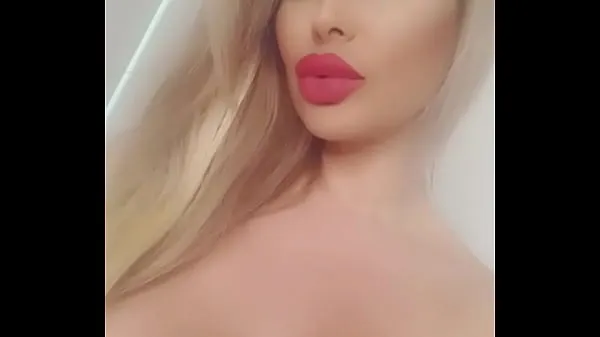 Heiße Blondine fickt für Geld Live-WebcamFahrfilme