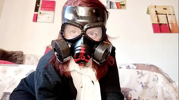 Film Orgasm with super fetish gas mask ready to enjoy with me drive yang populer