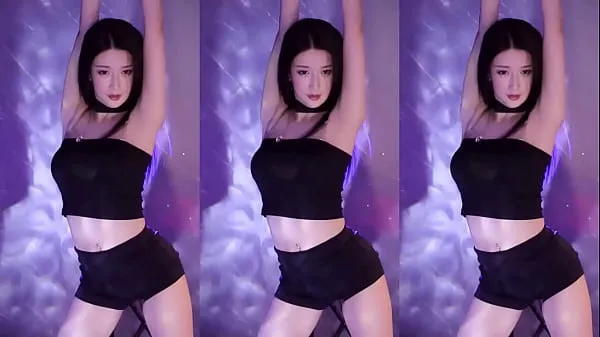 热门Huya Wang Xinen, she is really charming, hard and soft, top female anchor, hot dance benefits, big breasts, thin waist, fat butt, sexy girl dancing电影