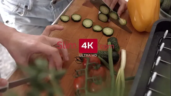 Горячие Slim4K - Горячий ЖЖМ с подростками, проанализированными на кухне фильмы о драйве